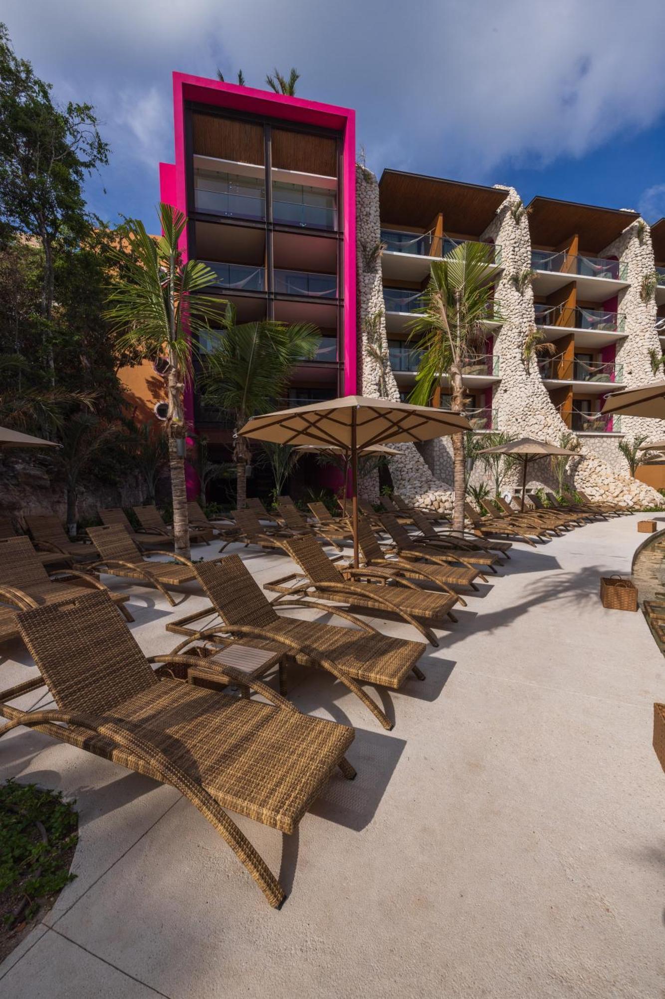 Resort Xcaret Mexico Parks Fun Inclusive (adults Only) Los Dos Compadres
